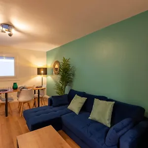 Balneo & Sauna, Sejour Detente Aux Teinturiers - Metro Charpennes - Garage Appartement Villeurbanne